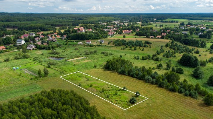 Działka budowlana Smolajny las i miejscowość Dobre