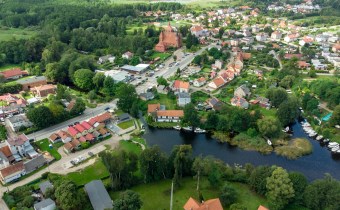 Miłomłyn z lotu ptaka – centrum miasta, kościół i 