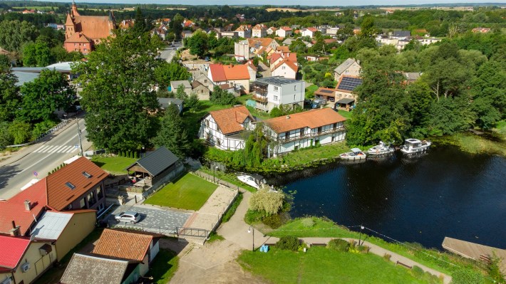 Nieruchomość w Miłomłynie z własną linią brzegową 