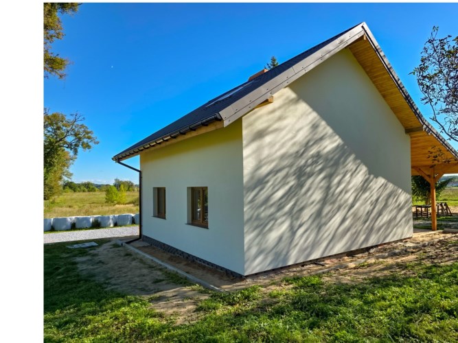Elewacja boczna domu na sprzedaż Barty – taras z d