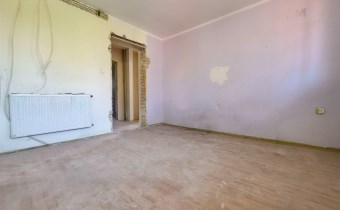Pokój z wymienioną instalacją grzewczą, mieszkanie