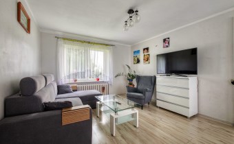 Salon w domu na sprzedaż w Tułodziadzie, gm. Dąbró